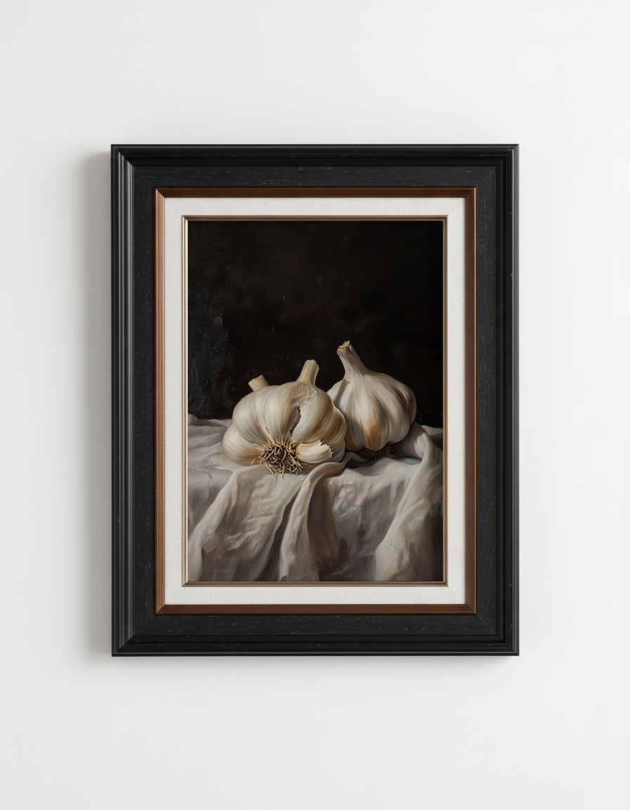 The Heritage Frame in Noir Bronze