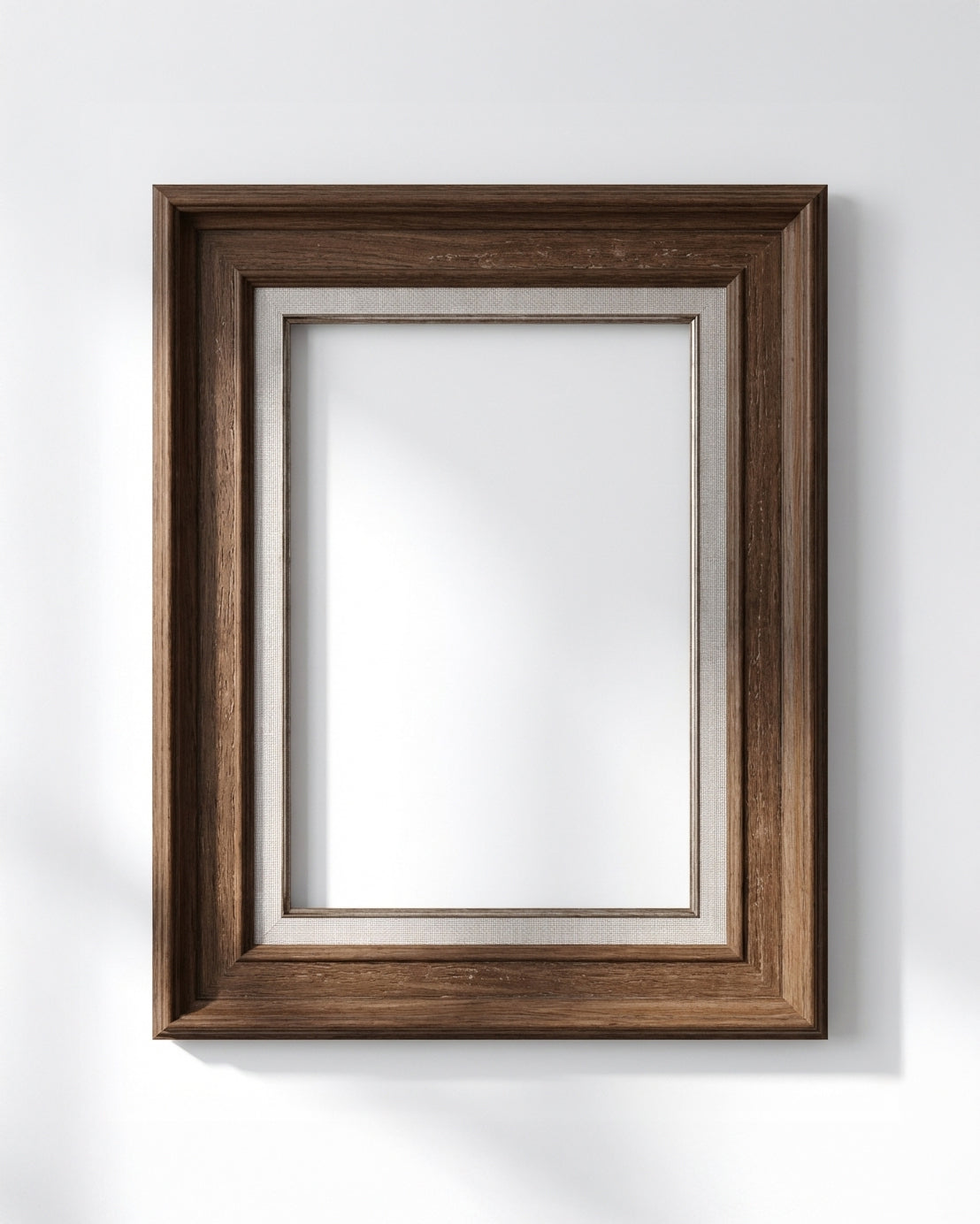 The Heritage Frame in Walnut Linen